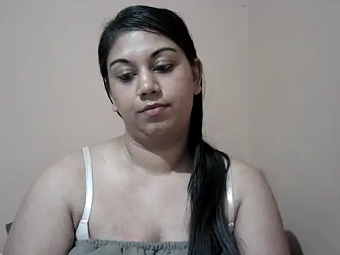 Chatroom XXX en direct de bellachow10
