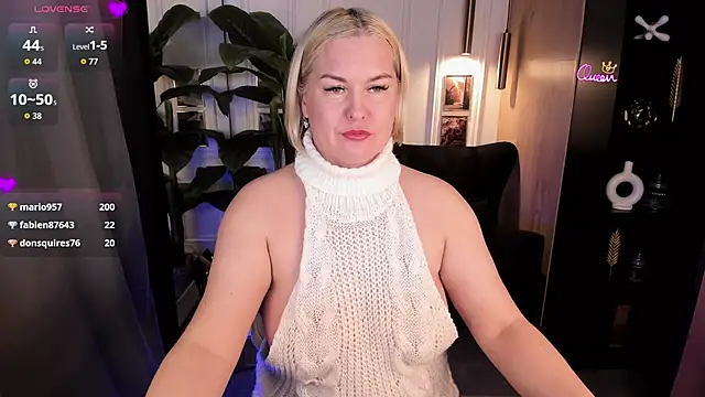دردشة YolandaKiss الجنسية المباشرة