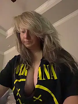 Pokazy przed kamerką – Vivian_MayXxX