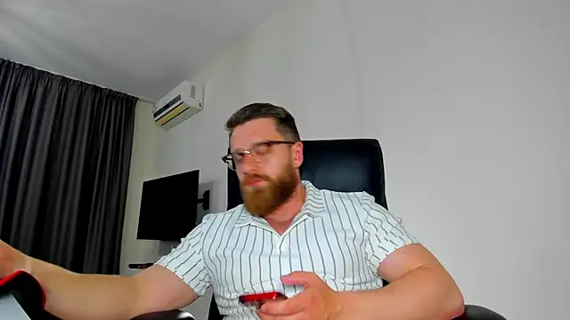 Živý XXX chat Findom_guy