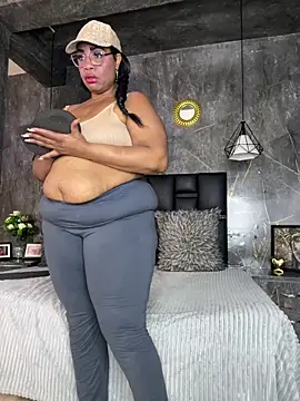 Czat XXX na żywo – AranzalatinBlaks1