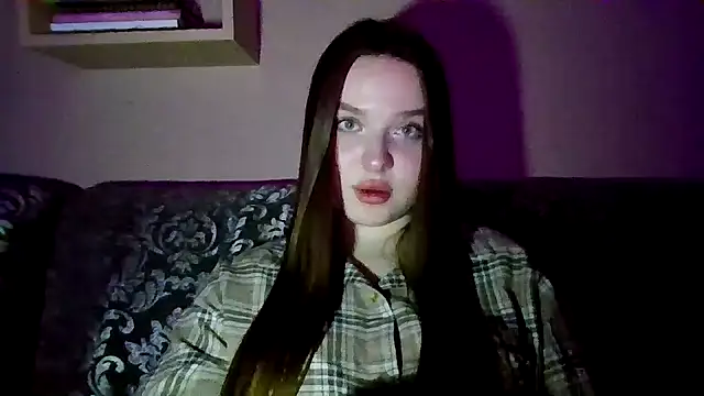 BratzDollVibes' Live XXX Chat