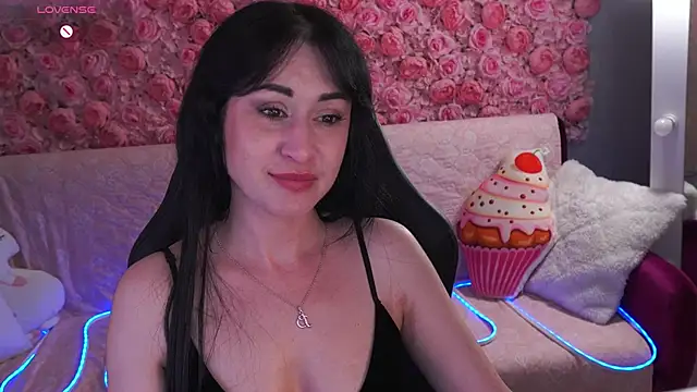 CarolinaaFoxyyy élő XXX-chatje