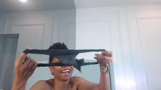 ChantalGarner élő XXX-chatje