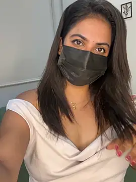 Kavya_hotieeeee Chat XXX in diretta