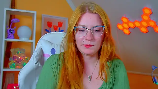 AliceAllisons' Live XXX Chat