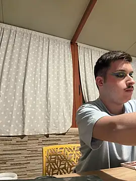 ategurl192 Show Webcam