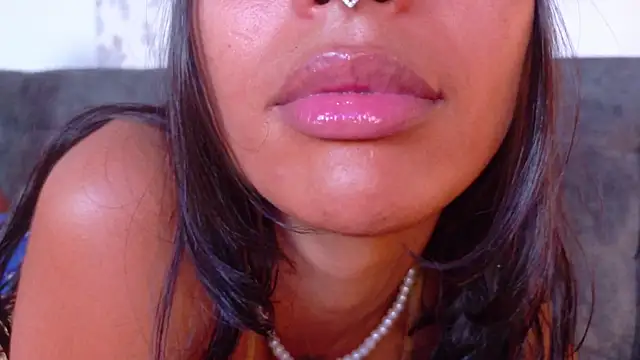 taty_miller Live XXX-Chat