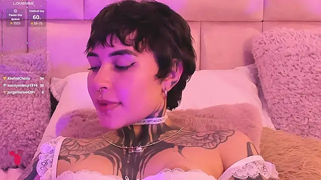 Živý XXX chat Luana_fiore