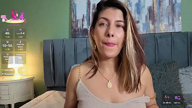 scarlett_moore Adlı Modelin Canlı XXX Sohbeti