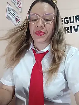 دردشة Hannah-colx الجنسية المباشرة