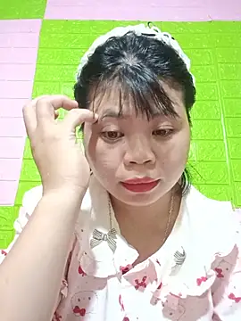 Xuka_lyss লাইভ XXX চ্যাট