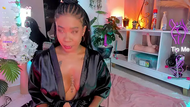 NahomyVega – Live XXX-chat