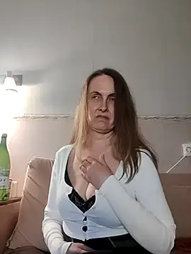 Evelina_cute 라이브 XXX 채팅
