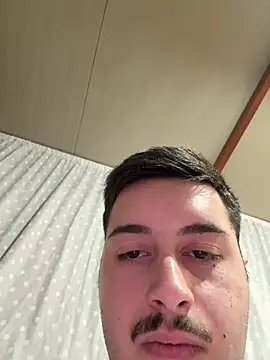 ategurl192 Show Webcam