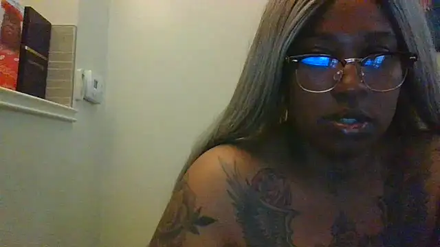 Chat XXX en directo de ShaBrimDaPornstar
