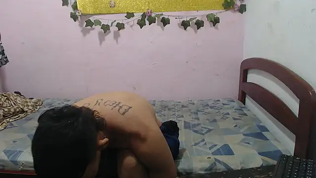 twobigscock23 Pertunjukan Webcam