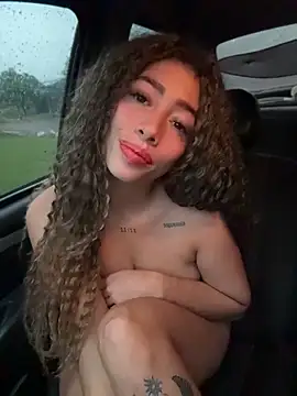 XXX chat uživo modela roxyrougee