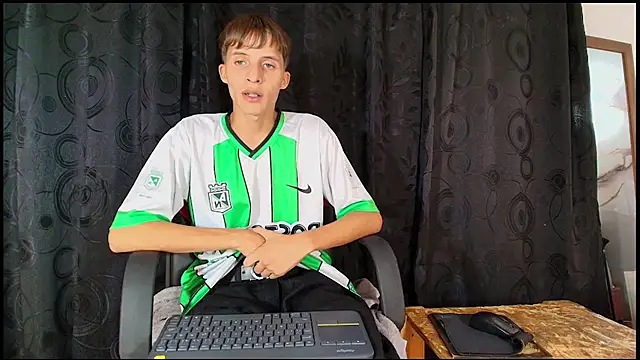 Pavo_tv 网络视讯表演