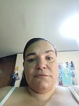 Zuleyka_69のライブXXXチャット