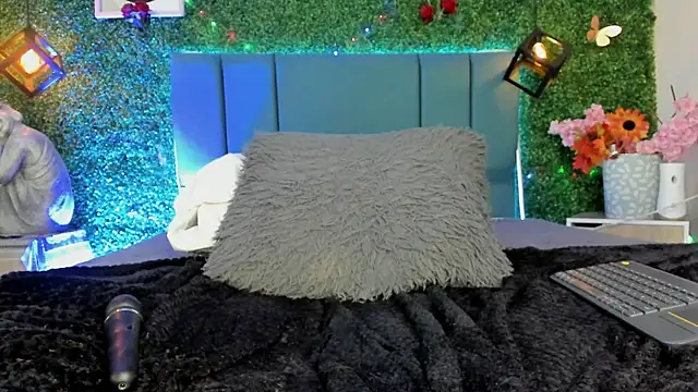 Kiaraa88 – Naživo XXX chat