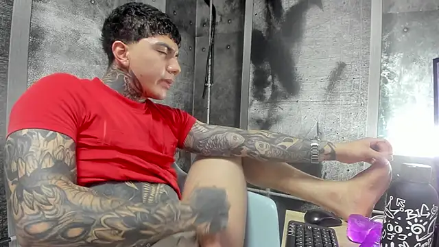 Gury_tattoo Obrolan Langsung XXX
