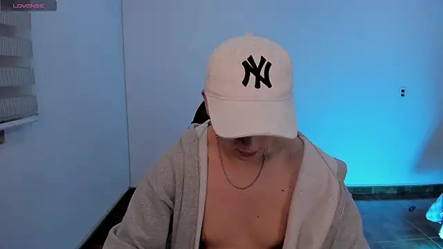 Show de OLIVER_K na webcam