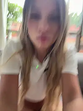 Mia_Rosee1 লাইভ XXX চ্যাট