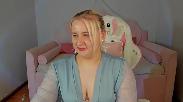 LioraArdyn élő XXX-chatje
