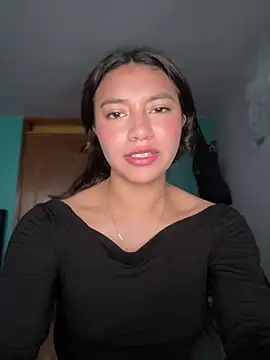 CocoaGigiMuse – Naživo XXX chat