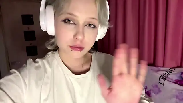 CuteLilit's Live XXX Chat