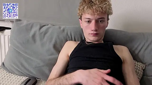 Kevin_Young_Catn Live XXX chat