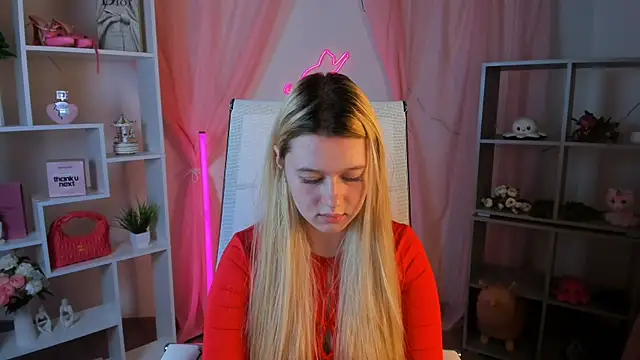 XXX chat uživo modela CelestineMauriac