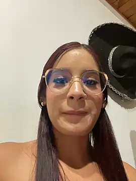 XXX chat uživo modela estrellathekk