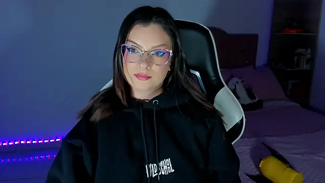 OphelianaRose33 现场XXX聊天