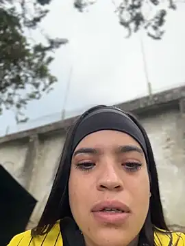Chat +18 de JuanitaMore01 ao vivo