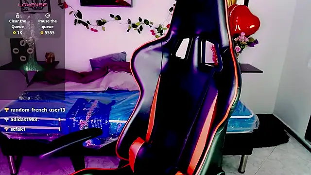 Chat +18 de milu1220_ ao vivo