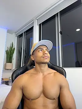 XXX chat uživo modela XavierColeman