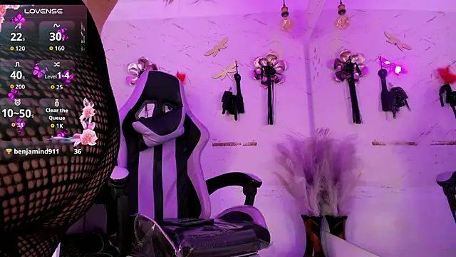 Natasha-Adamsn Live XXX chat