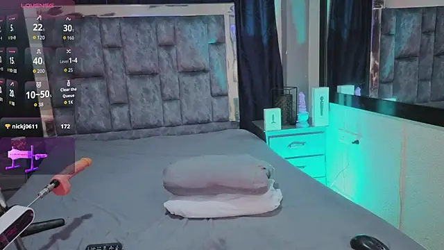 Živý XXX chat LeoMonnroe