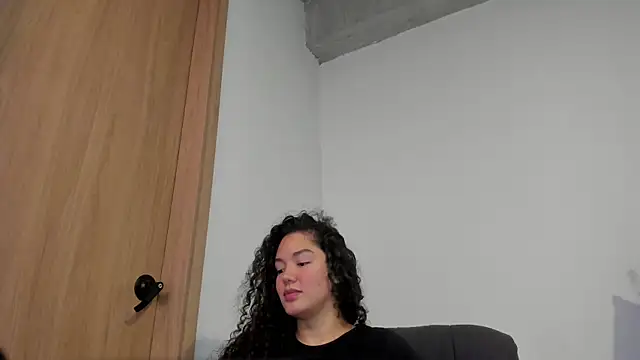 MiaRouseex's Live XXX Chat
