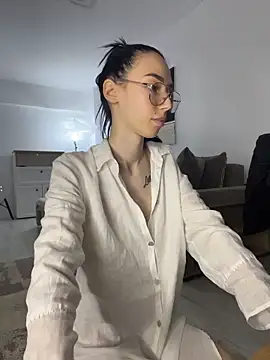 Czat XXX na żywo – Celine_Roxelle