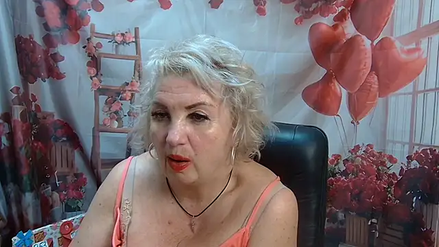 Živý XXX chat RenataDaster