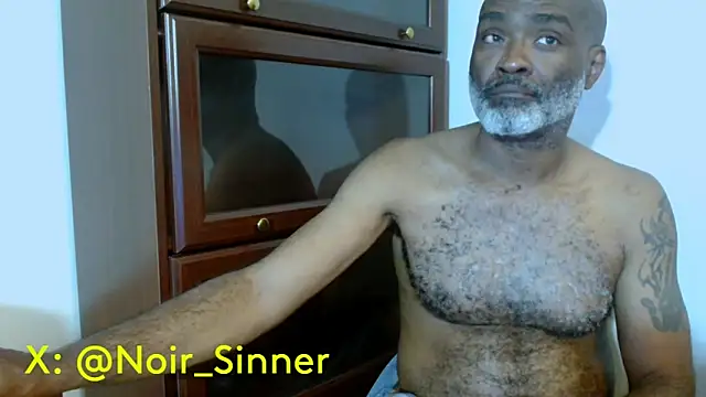 sinnernoir's Live XXX Chat