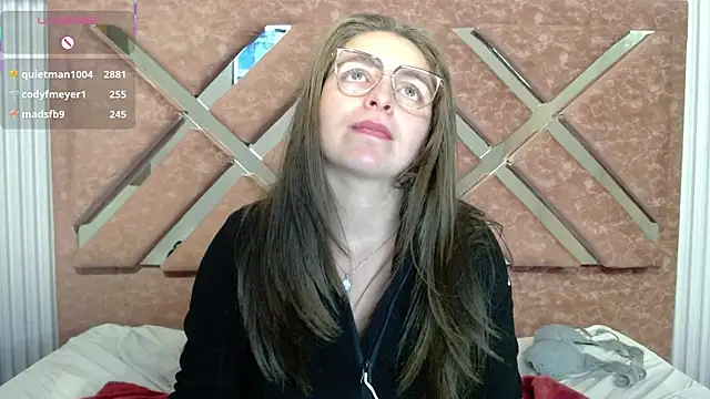 _isaabellaa Adlı Modelin Canlı XXX Sohbeti