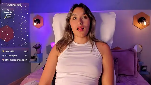 XXX chat uživo modela _Sophie__miller
