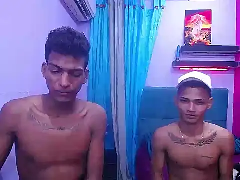 black_twinks Obrolan Langsung XXX