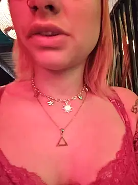 Cataleya_16 Adlı Modelin Web Kamerası Şovu