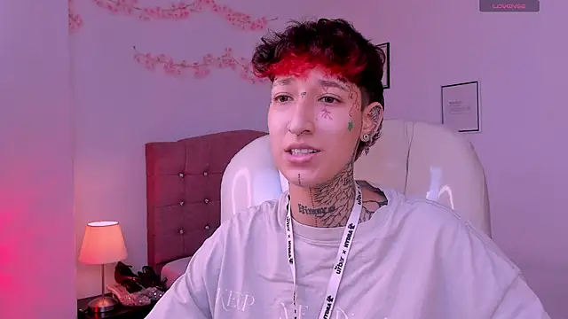 Luci_Rose Chat XXX in diretta