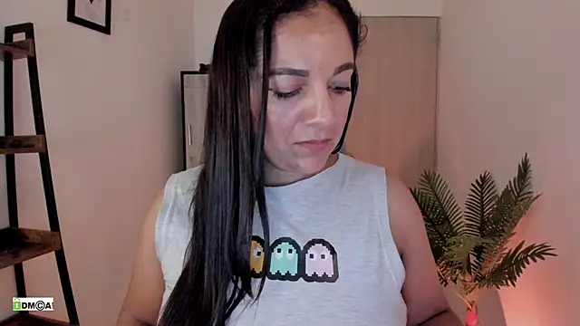 urcute_kitten Chat XXX live